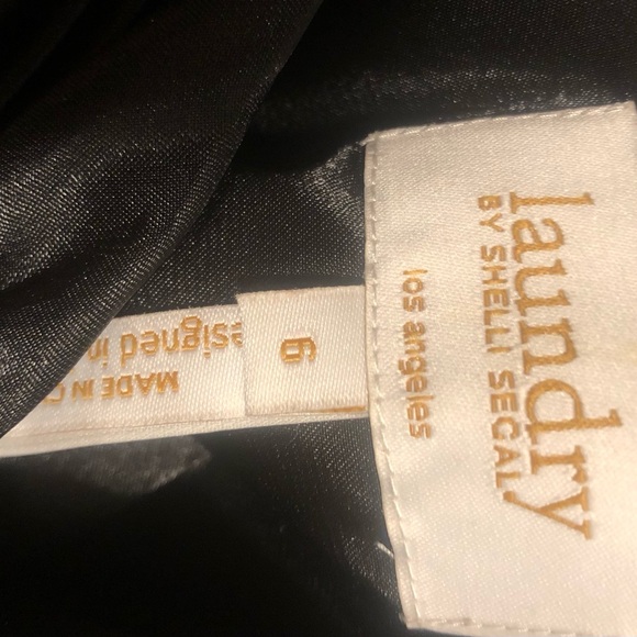 2-piece, Laundry by Shelli Segal, top is size 6 & skirt is a 4 - Picture 5 of 6